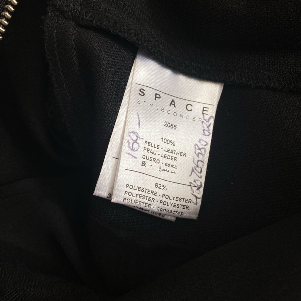 Space Couture Black Dress with Leather Detail, Size 44, Made in Italy - Picture 10 of 10